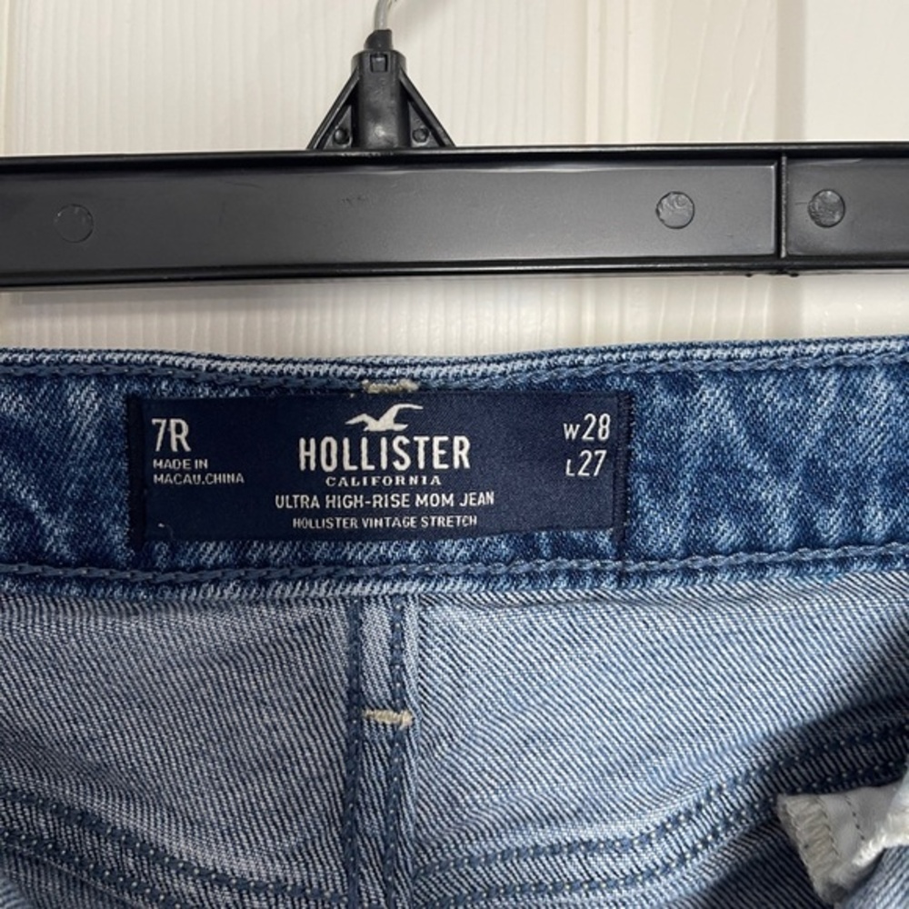 Hollister Ultra‎ High-Rise Mom Jeans Patchwork Two-Tone Denim Size 7 / W28 L27 - Picture 6 of 16